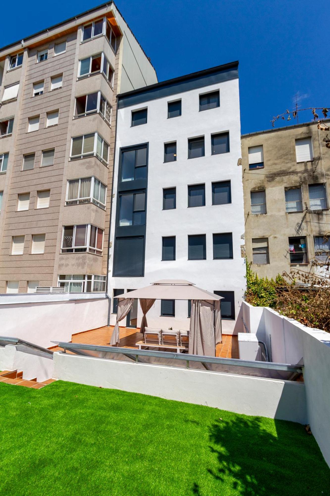 Urbanfive Apartamentos Ourense Centro Exterior foto